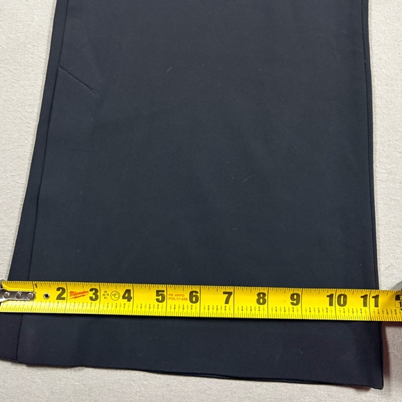 Athleta Venice Flare Athletic Leggings NWOT Black Size M - Picture 4 of 14